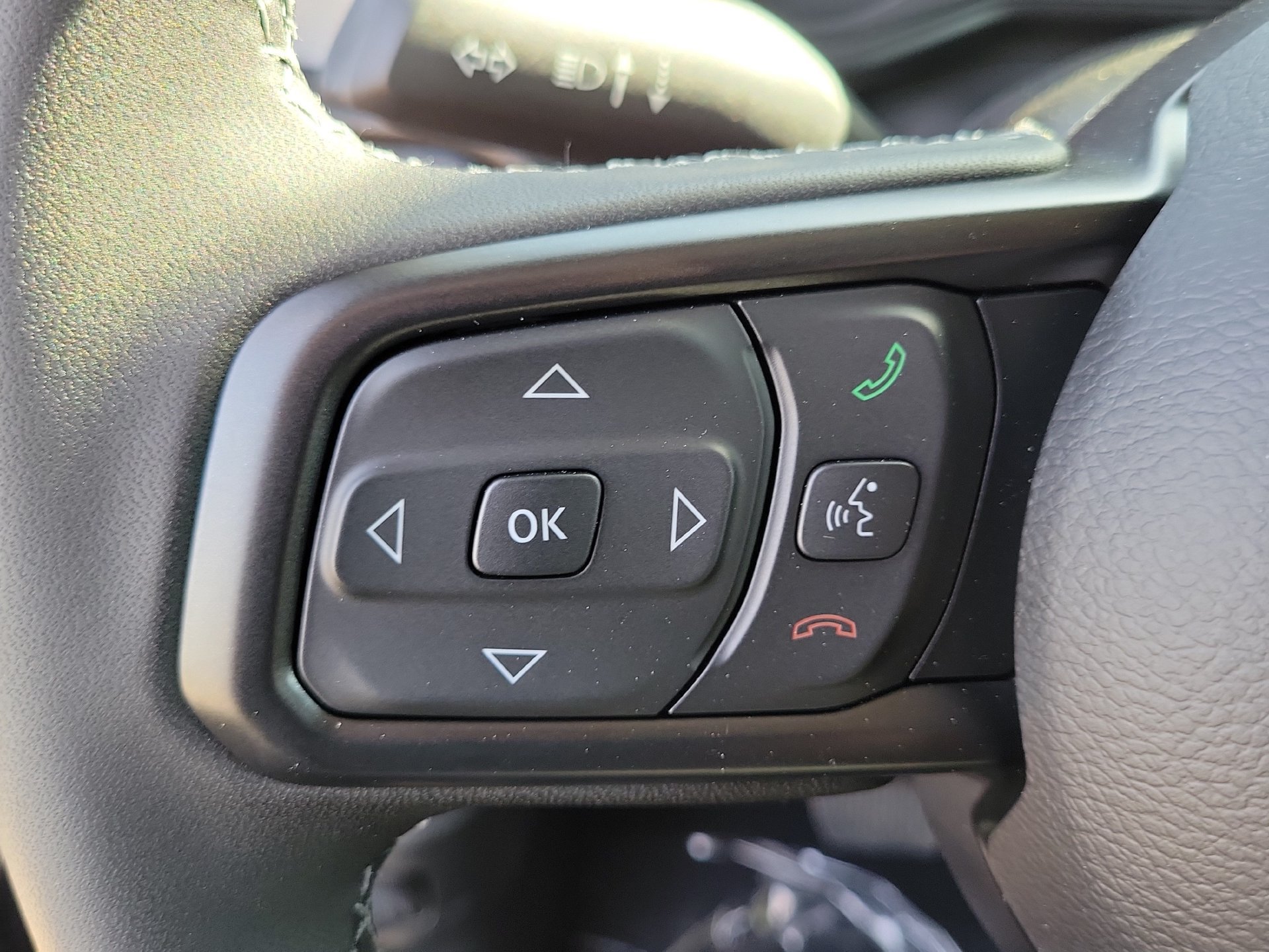 New 2026 Jeep Gladiator Sport AWD/4WD image 5