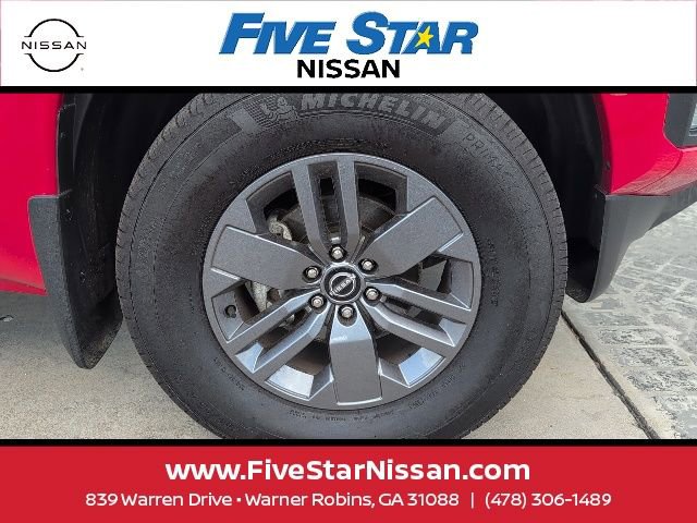 Used 2025 Nissan Frontier SV w/ SV Convenience Package RWD image 4