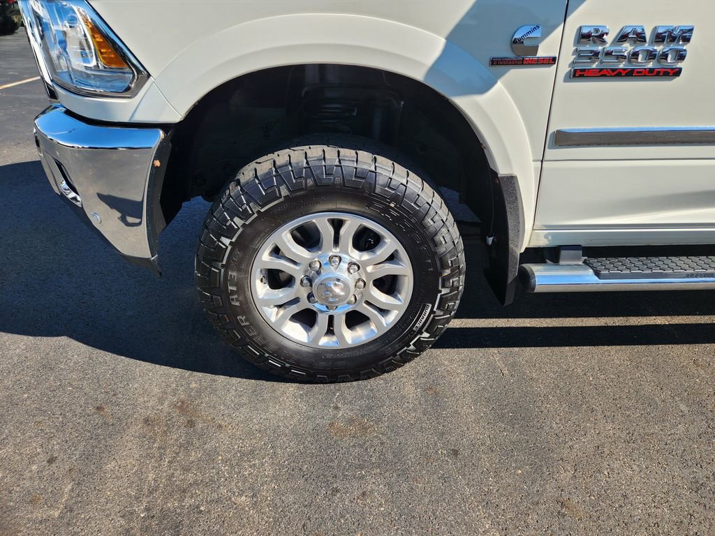 Used 2018 RAM 3500 Laramie image 9