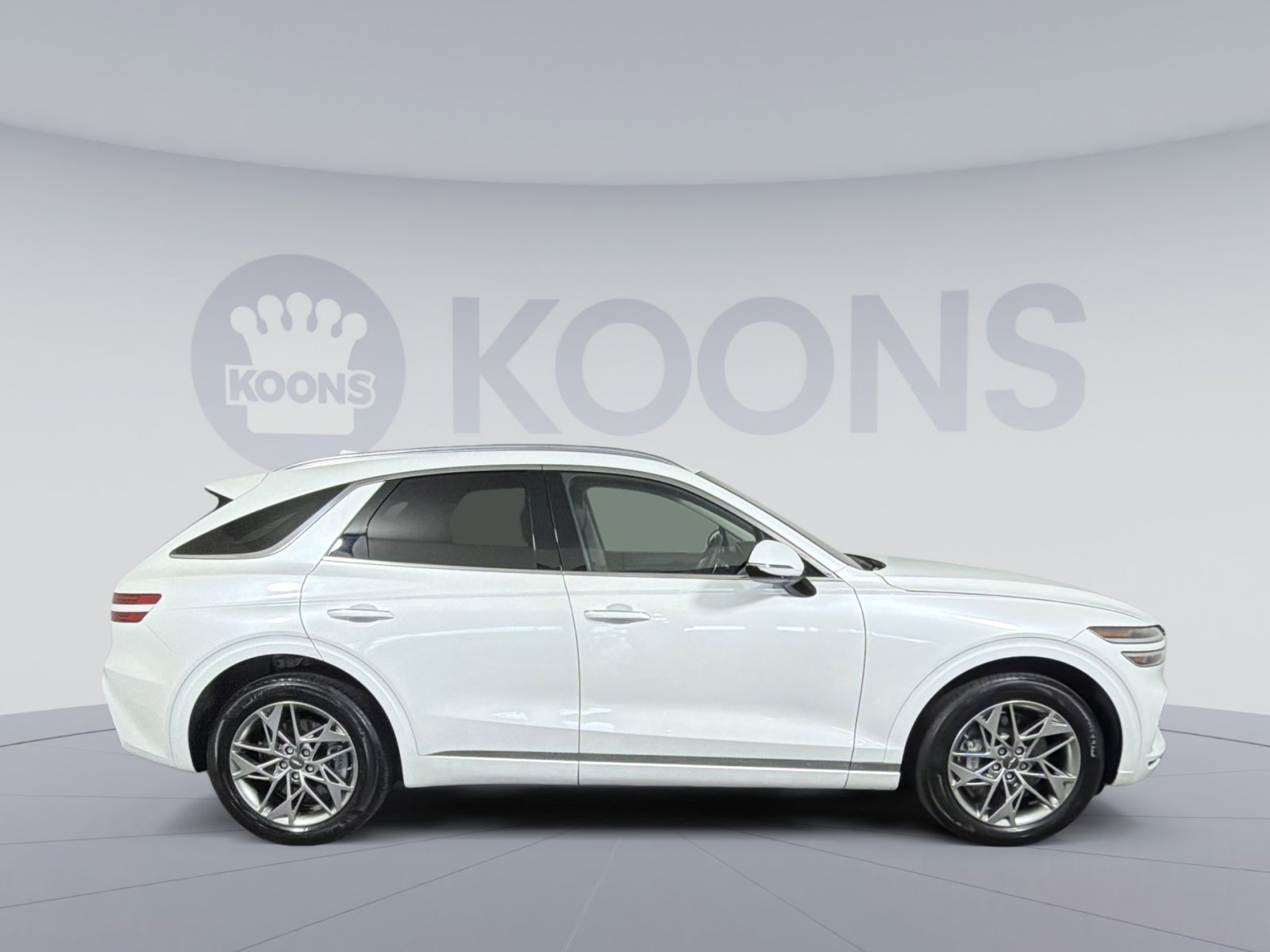 Used 2023 Genesis GV70 2.5T w/ Select Package image 8