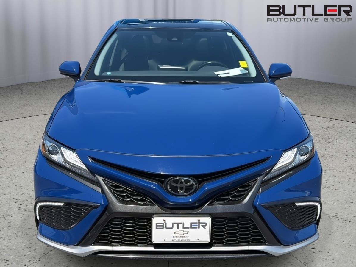 Used 2024 Toyota Camry XSE FWD image 9