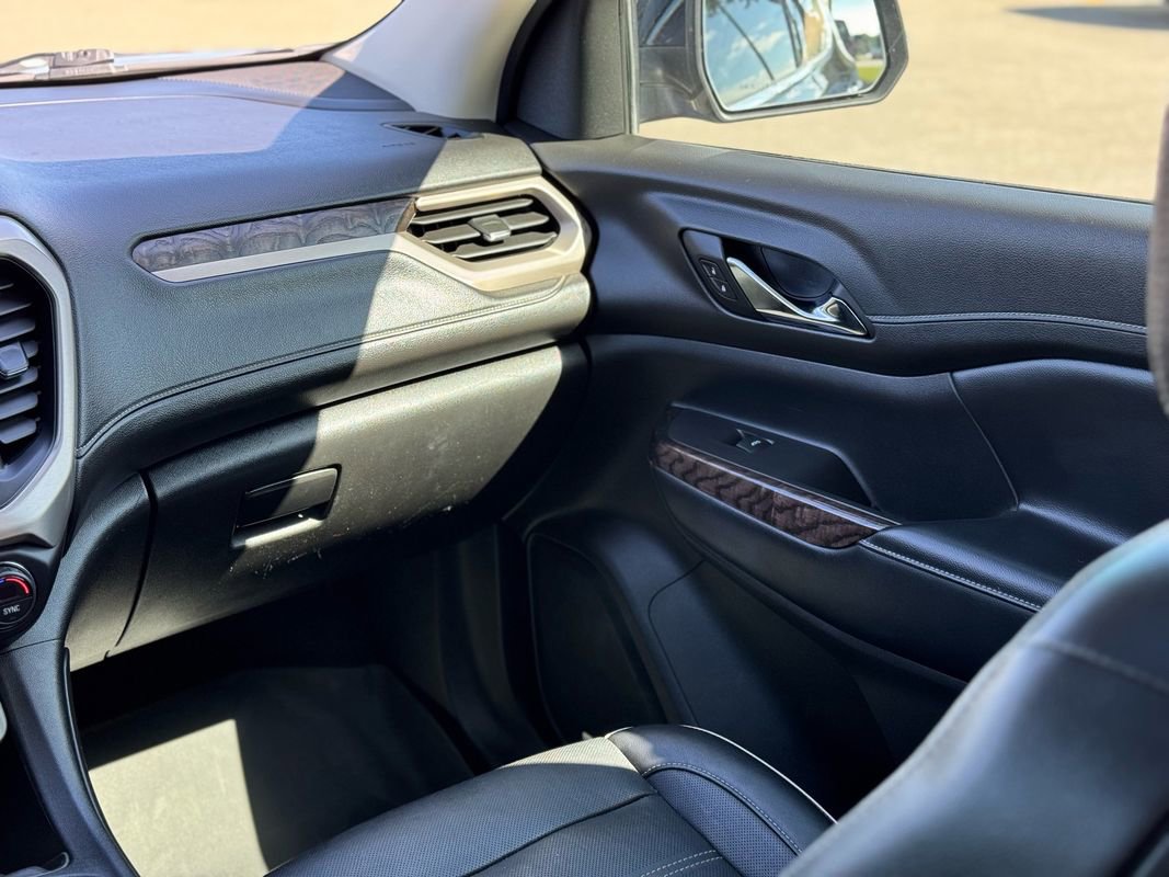 Used 2020 GMC Acadia Denali image 13