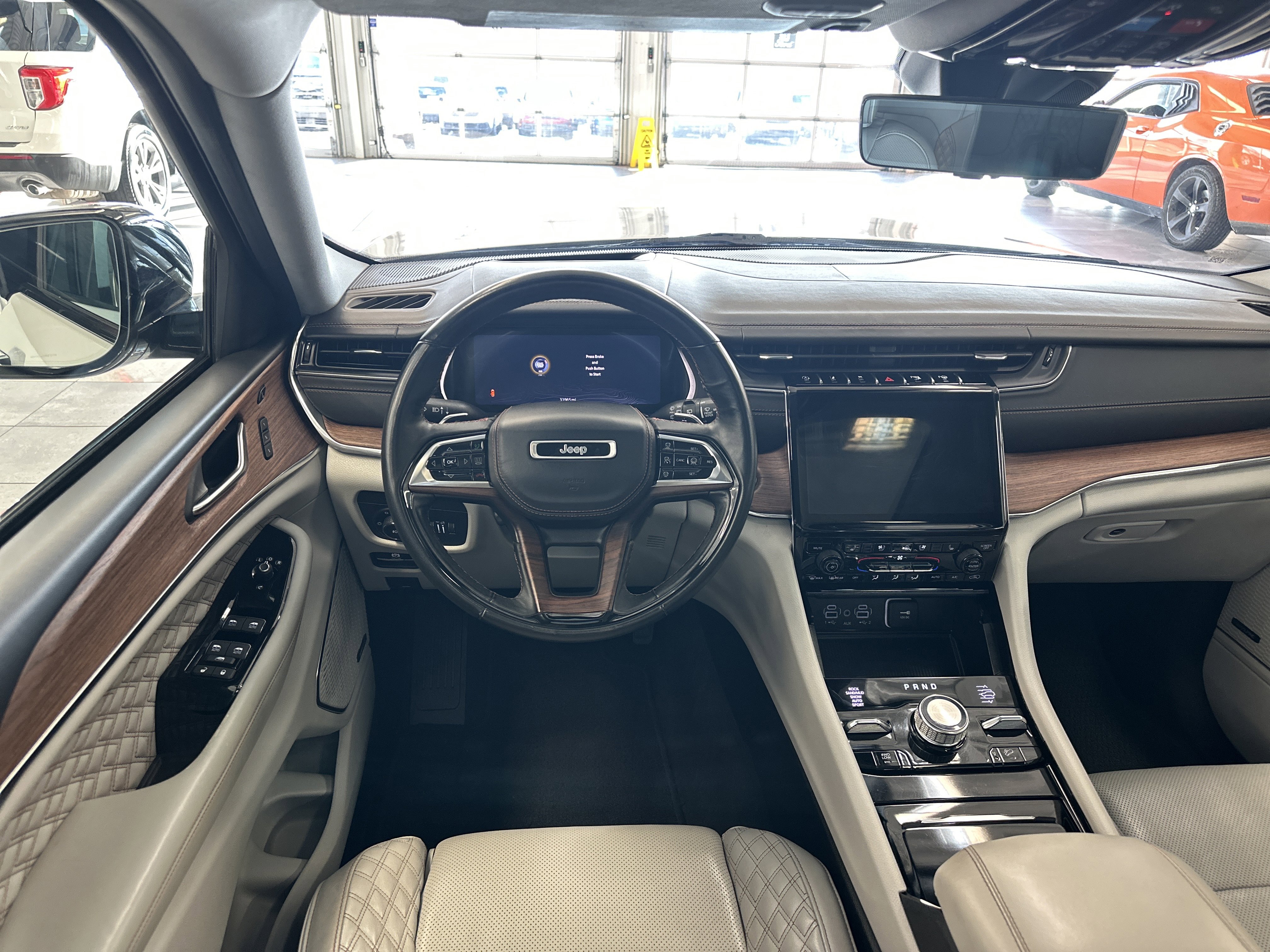 Used 2023 Jeep Grand Cherokee L Summit w/ Advanced Protech Group IV image 2