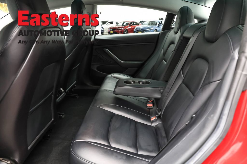 Used 2019 Tesla Model 3 Standard Range image 19