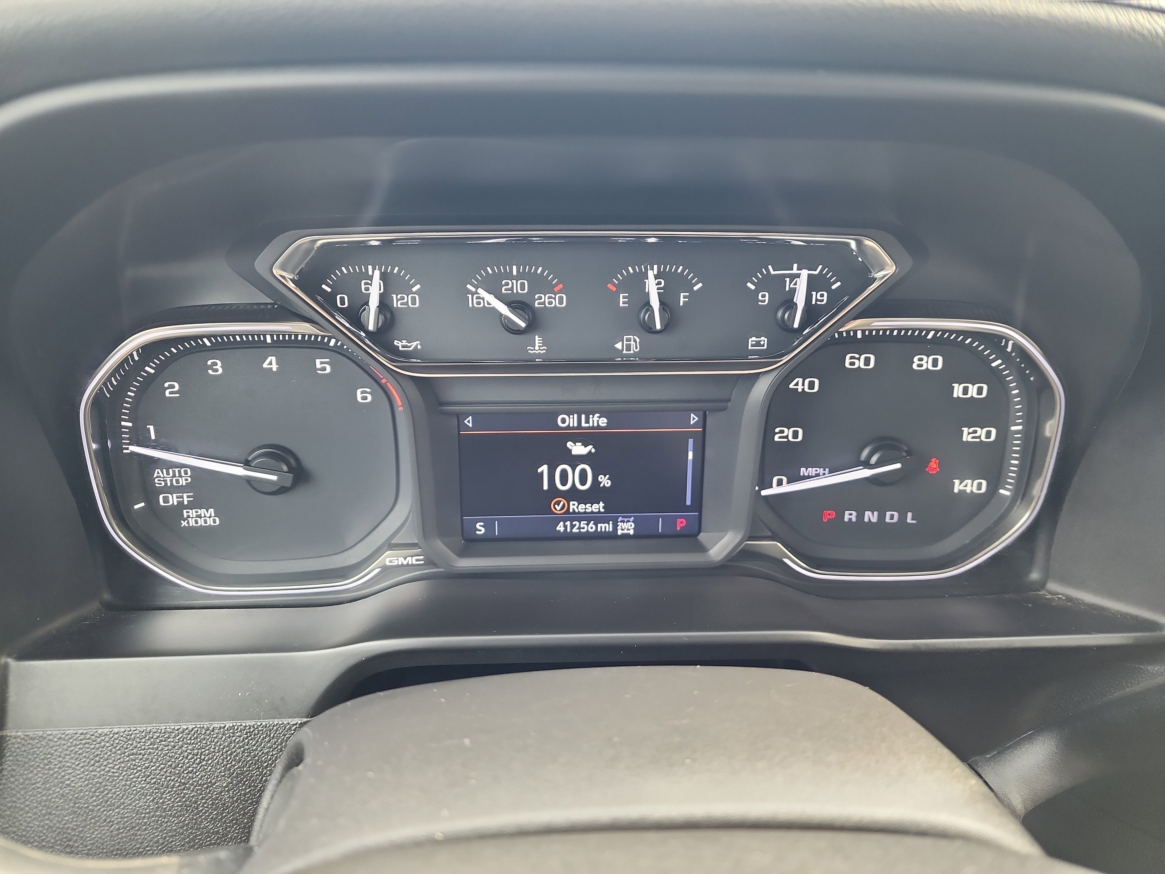 Certified 2020 GMC Sierra 1500 AT4 w/ AT4 Premium Package AWD/4WD image 24