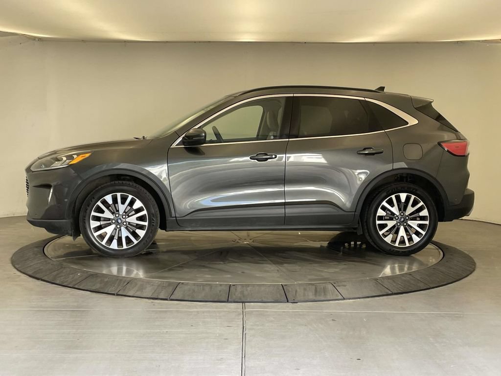 Used 2020 Ford Escape Titanium AWD/4WD image 2