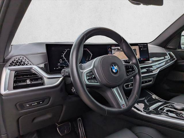 Certified 2025 BMW X5 sDrive40i w/ M Sport Package RWD image 9