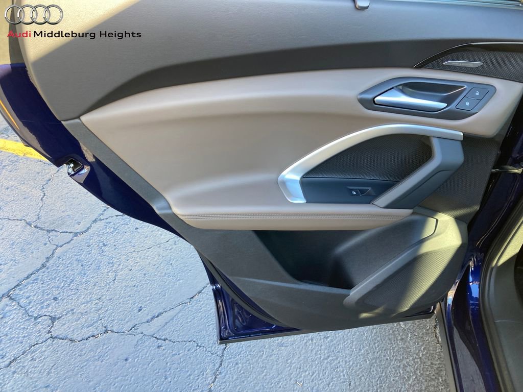 New 2025 Audi Q5 Premium Plus image 40