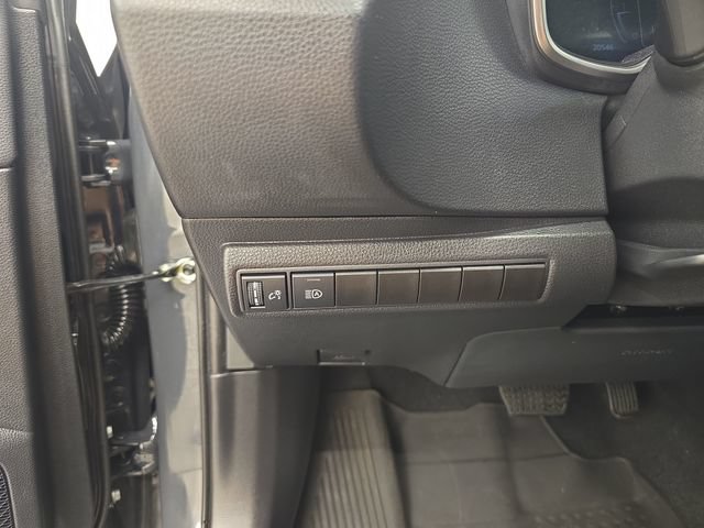 Used 2025 Toyota Corolla XSE FWD image 32