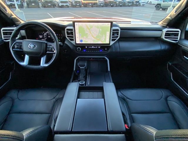 Used 2025 Toyota Sequoia Platinum image 28