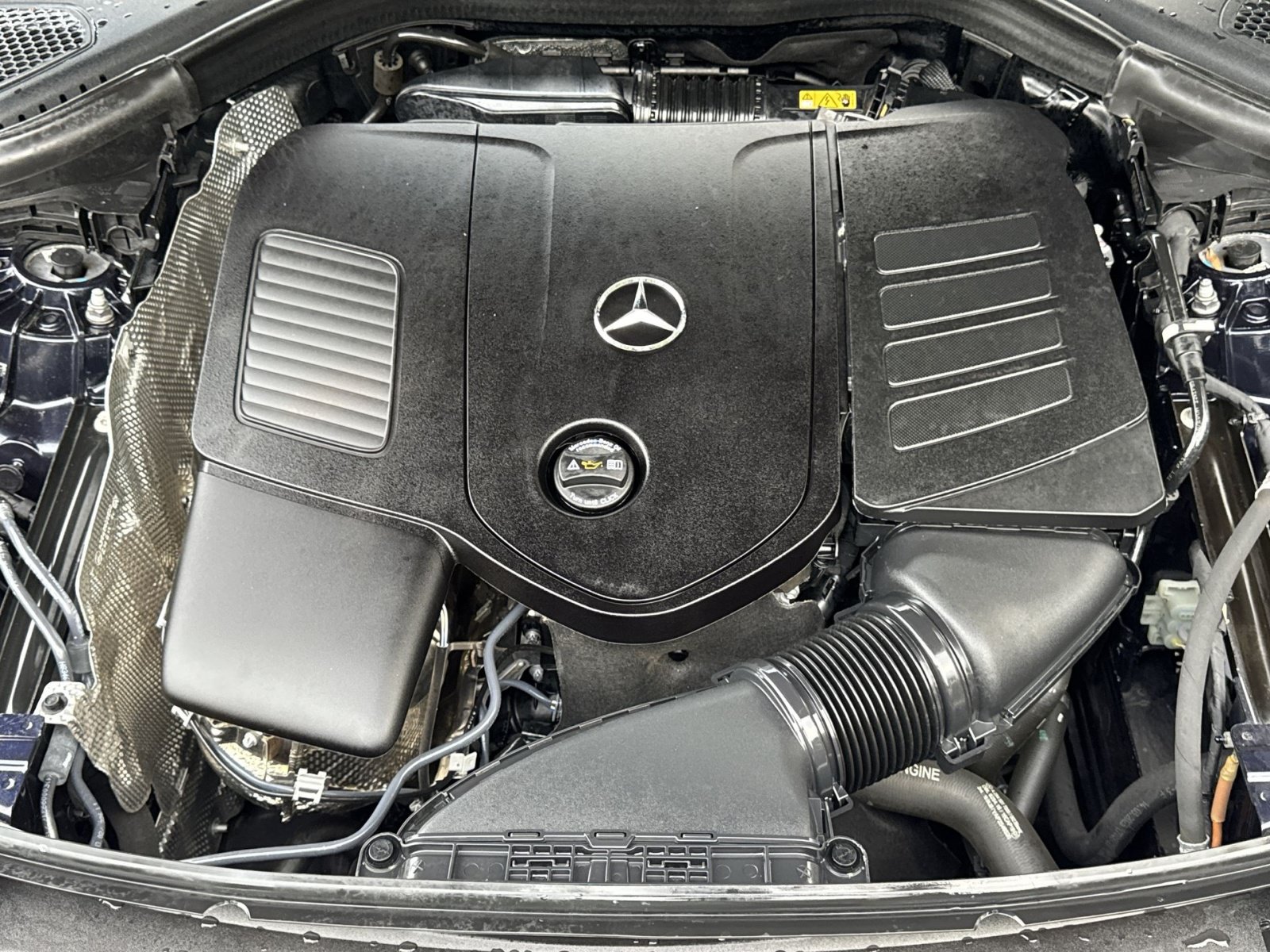Used 2023 Mercedes-Benz GLC 300 4MATIC image 34