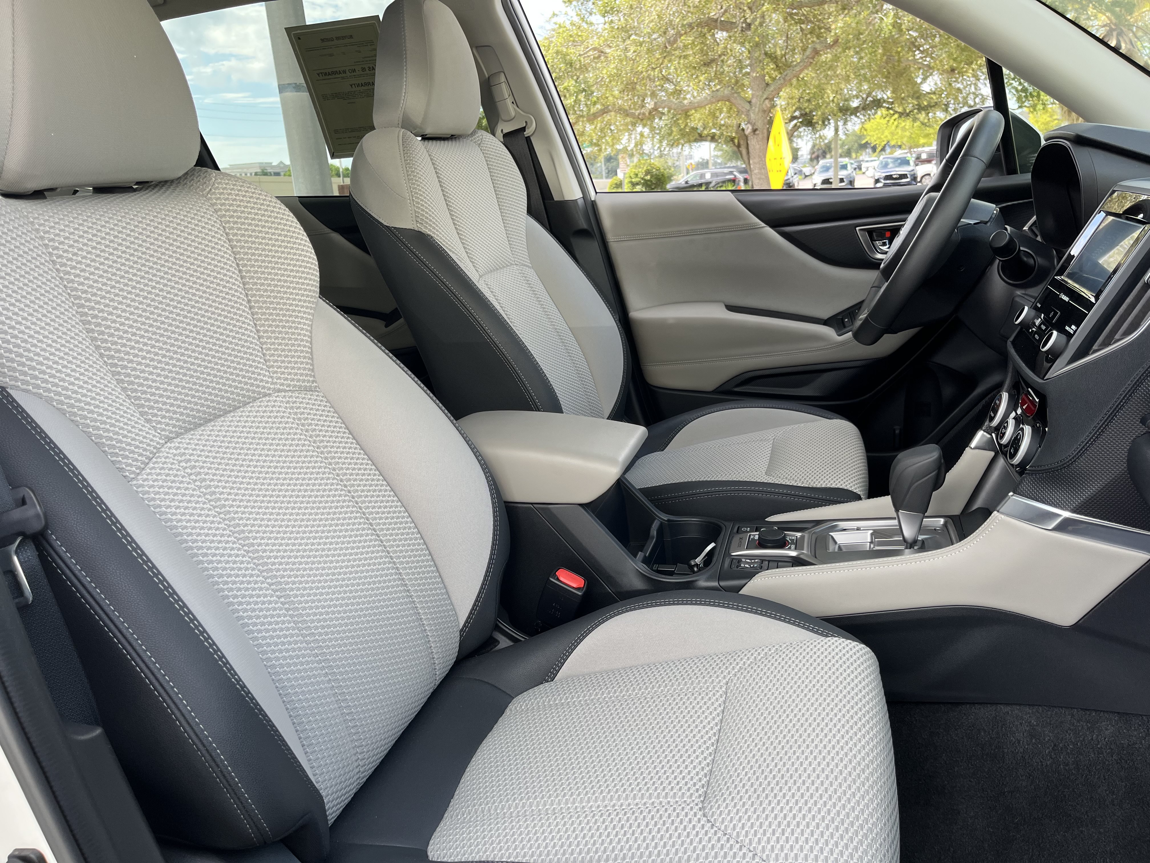 Used 2024 Subaru Forester Premium AWD/4WD image 19