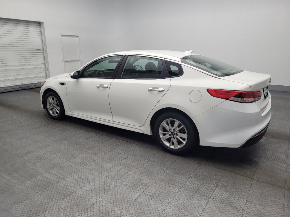 Used 2016 Kia Optima LX image 3