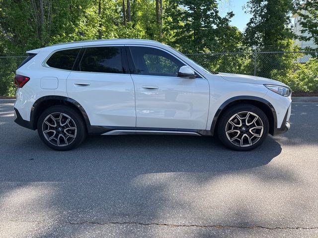 Used 2025 BMW X1 xDrive28i w/ Technology Package image 7