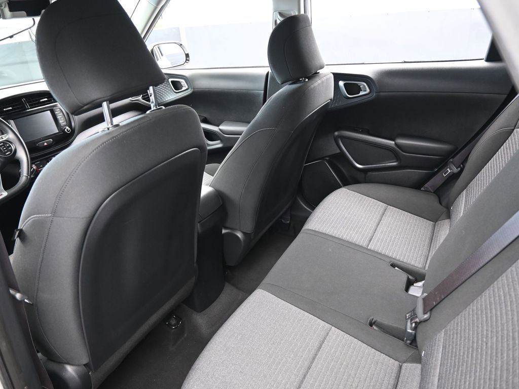 Used 2021 Kia Soul GT-Line image 32