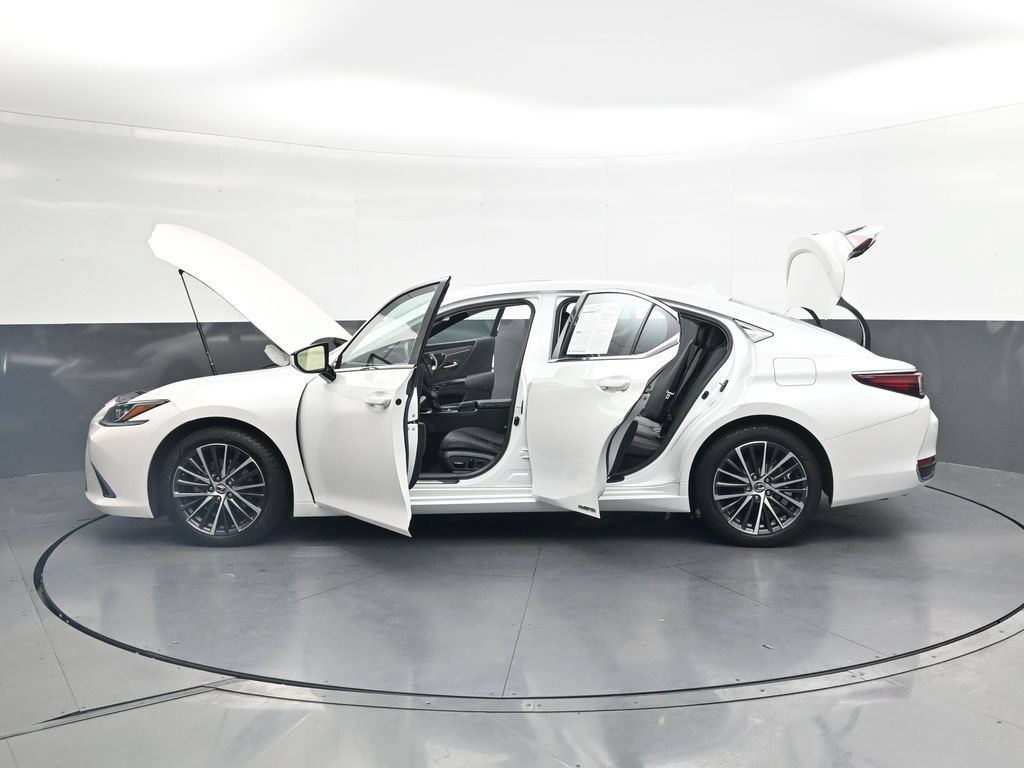 Used 2022 Lexus ES 300h w/ Premium Package FWD image 45