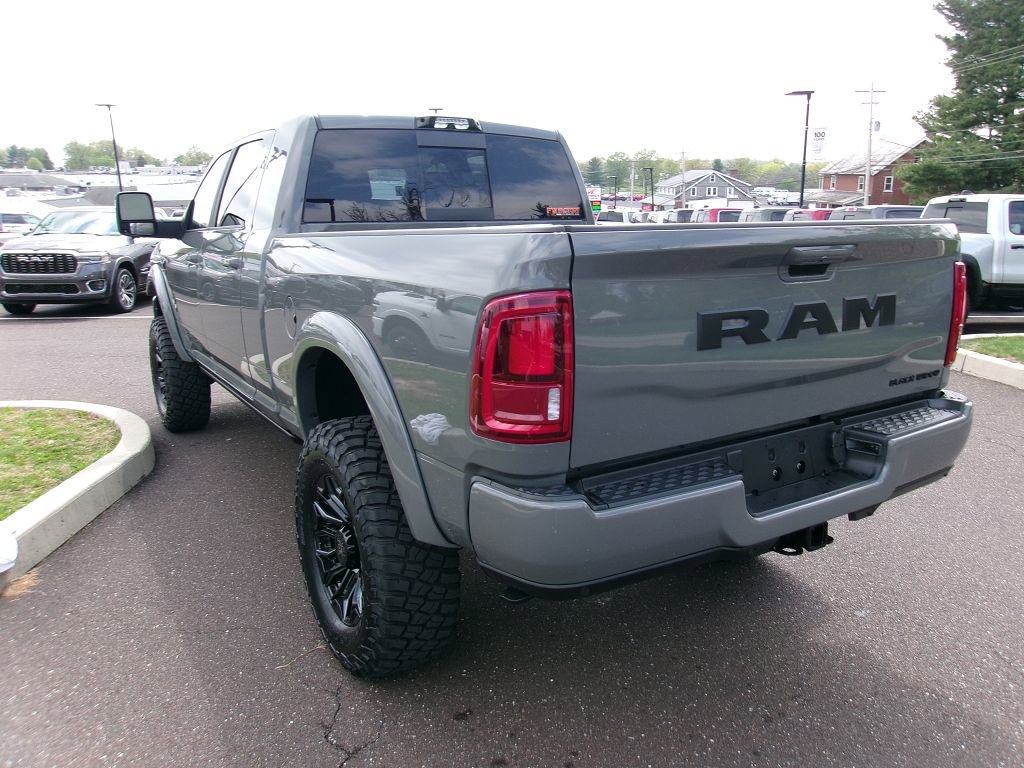 New 2026 RAM 2500 Laramie AWD/4WD image 4