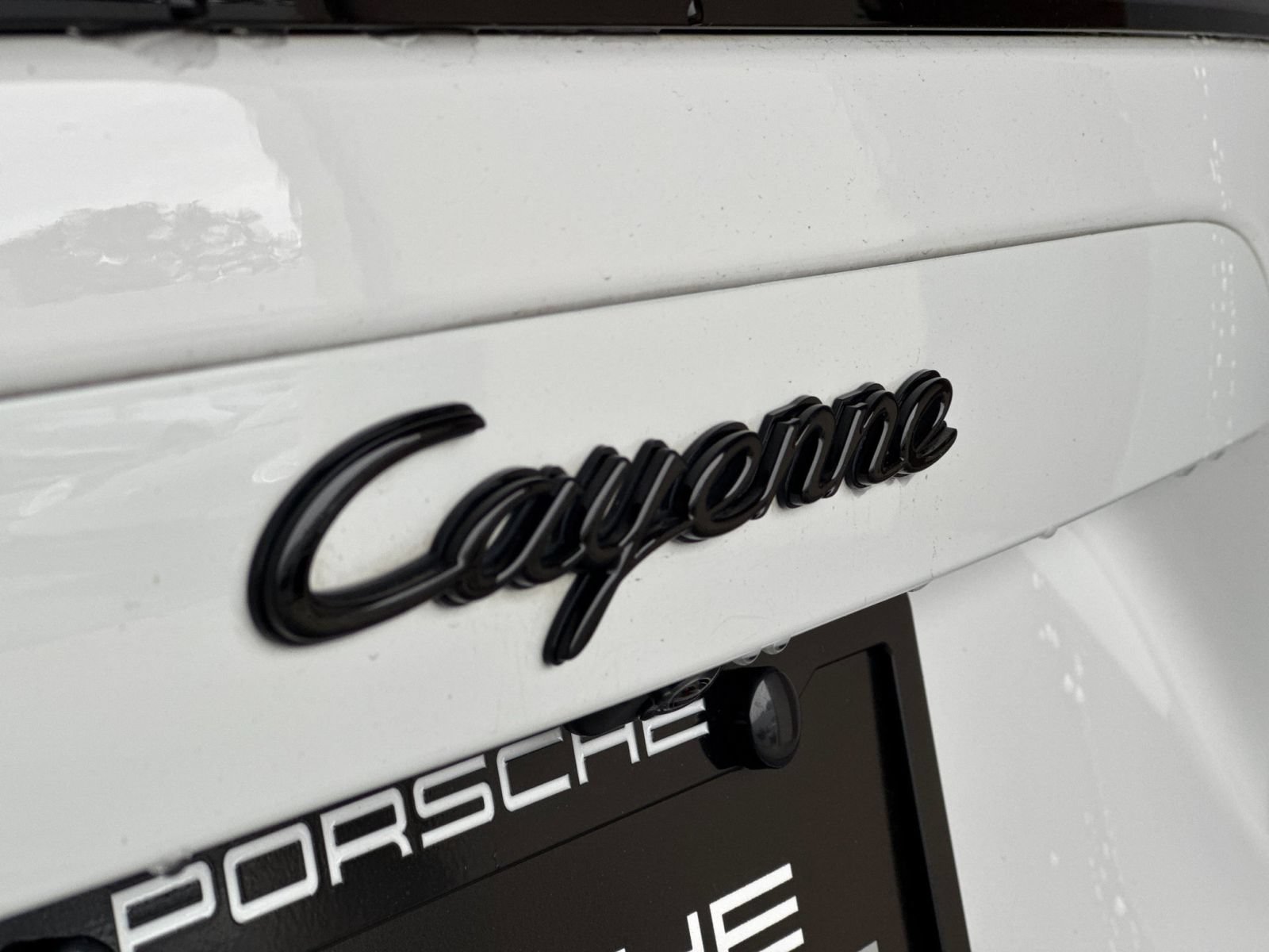 Certified 2022 Porsche Cayenne E-Hybrid AWD/4WD image 34