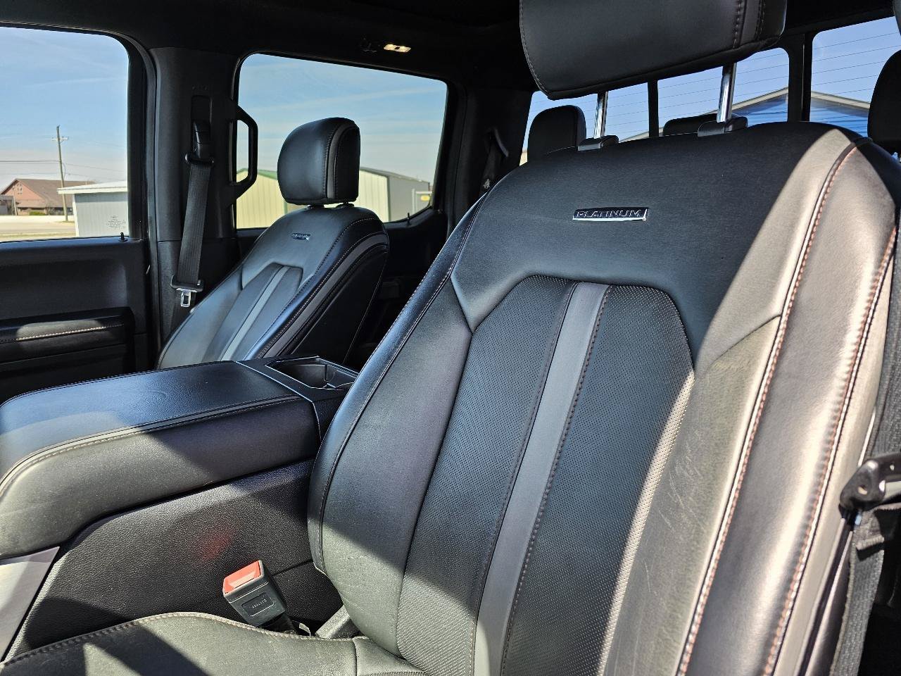 Used 2019 Ford F150 Platinum w/ Equipment Group 701A Luxury AWD/4WD image 7