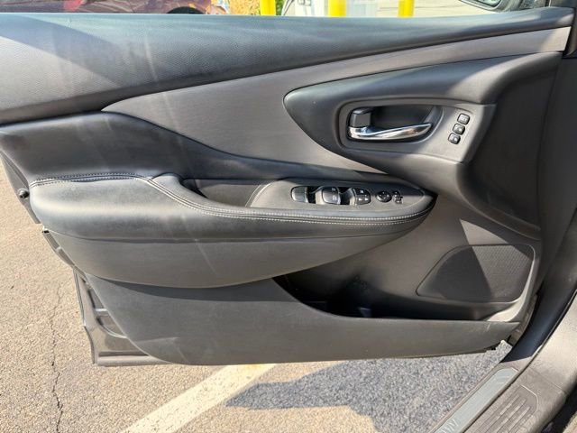 Used 2020 Nissan Murano SL image 11