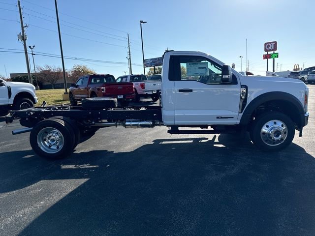 Used 2024 Ford F550 4x4 Regular Cab Super Duty w/ XLT Value Package image 4