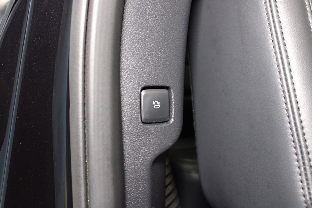 Used 2024 Lincoln Navigator L Reserve image 31