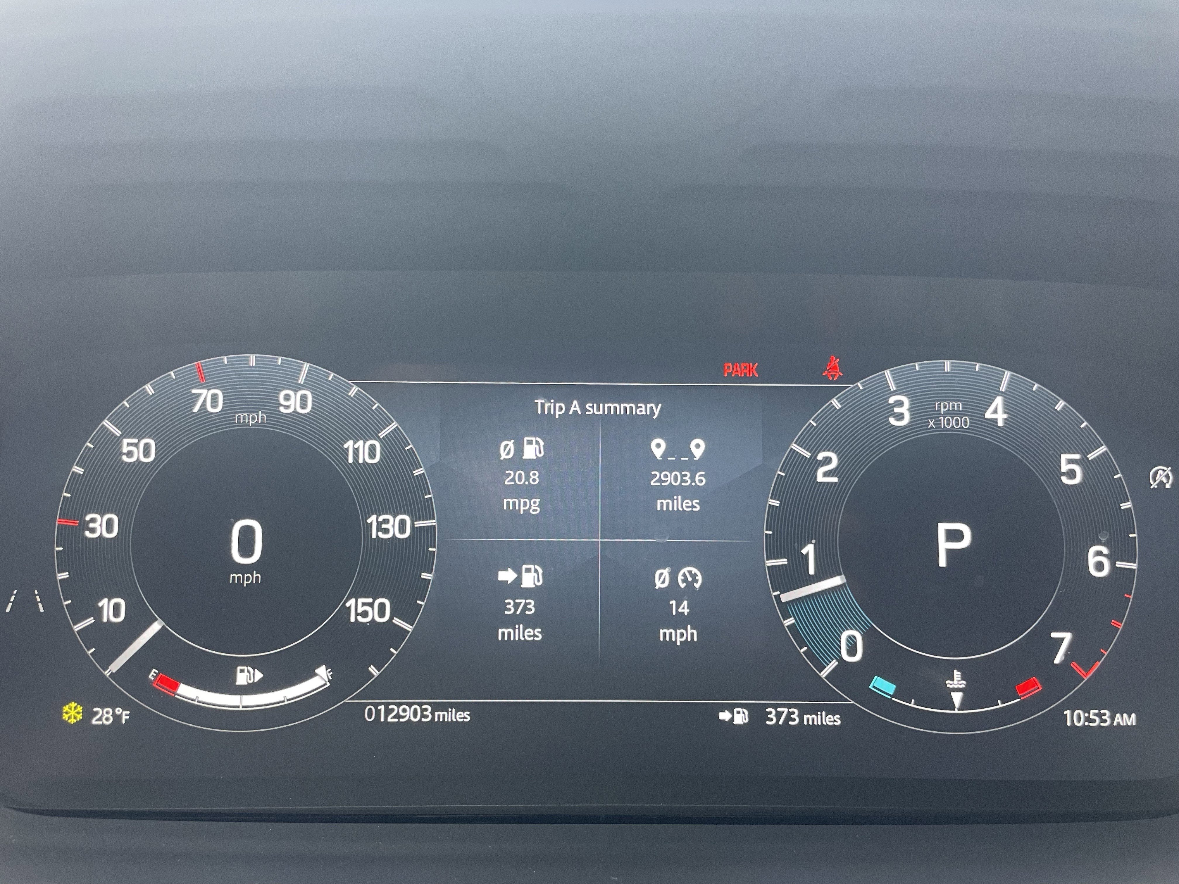 Certified 2024 Land Rover Discovery Dynamic SE image 24