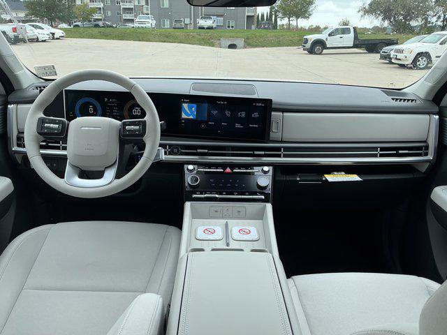 New 2026 Hyundai Santa Fe SE image 5