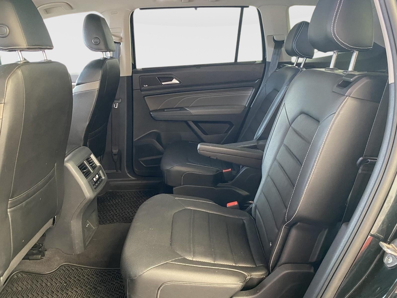 Used 2021 Volkswagen Atlas SEL Premium AWD/4WD image 19