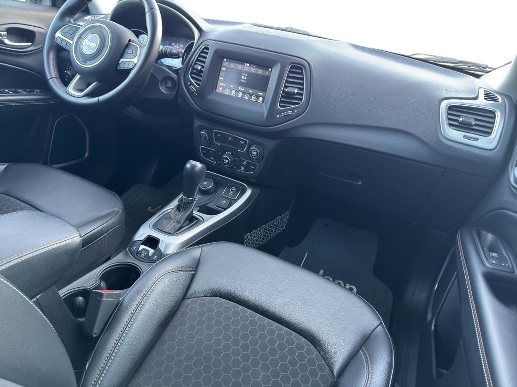 Used 2019 Jeep Compass Latitude image 8