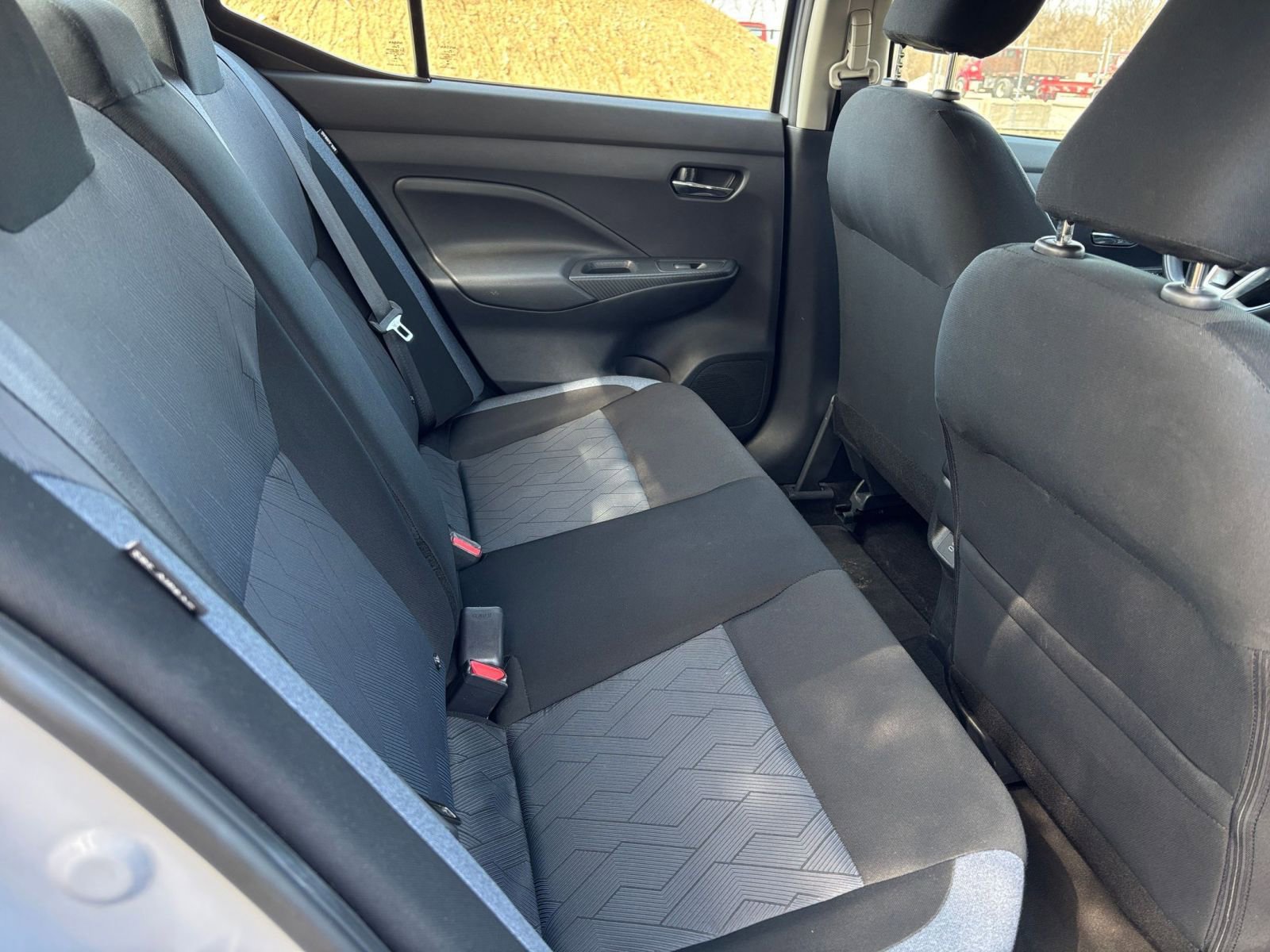 Used 2025 Nissan Versa SV image 23