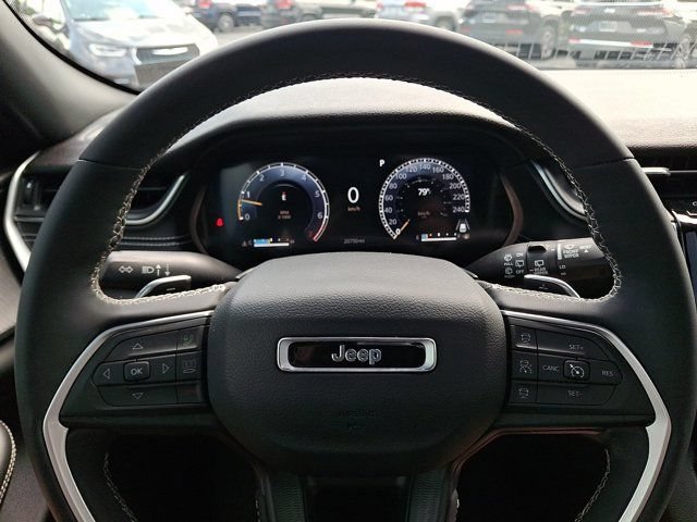 Certified 2023 Jeep Grand Cherokee Altitude AWD/4WD image 24
