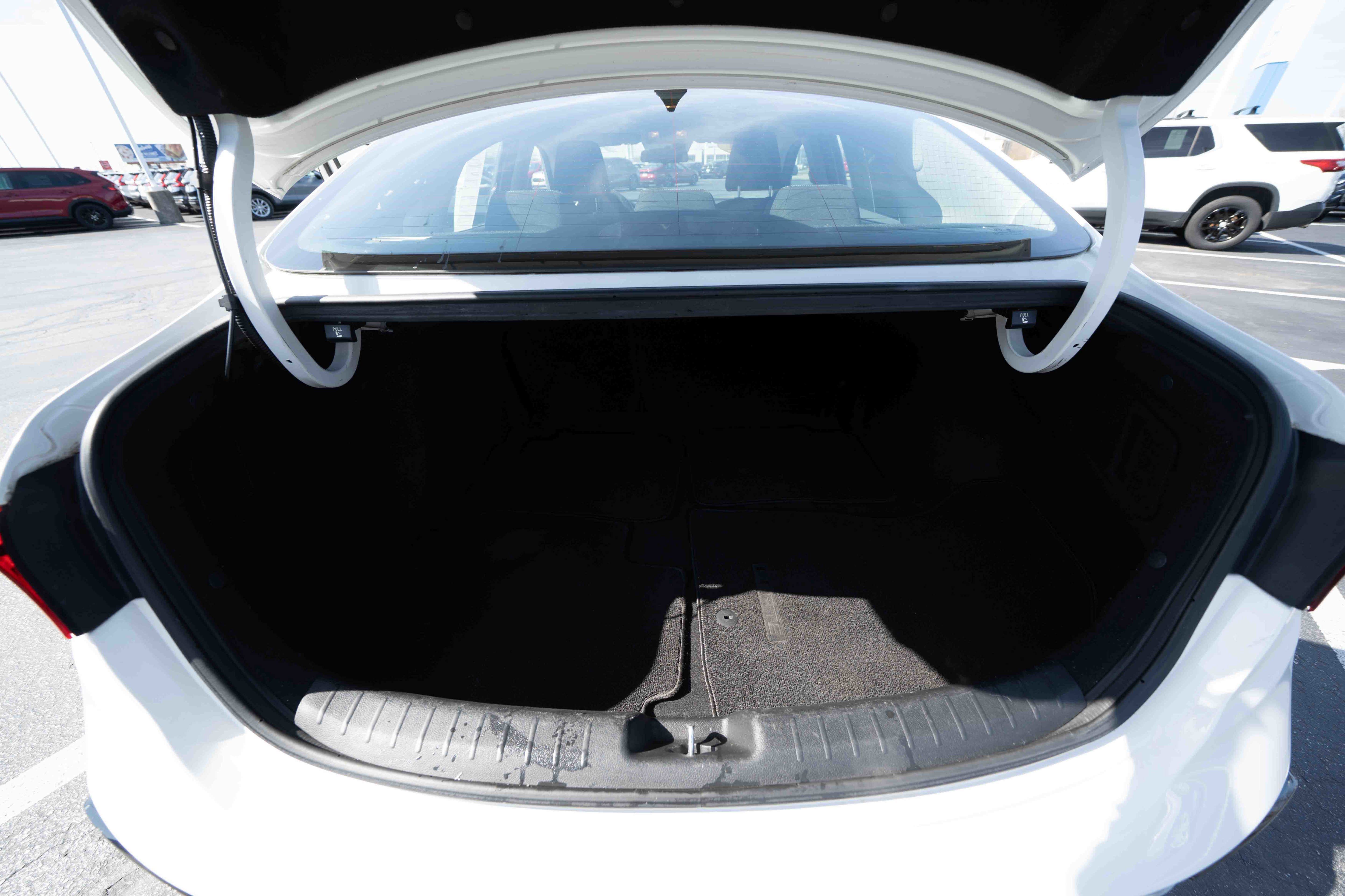 Used 2019 Kia Forte LXS image 27