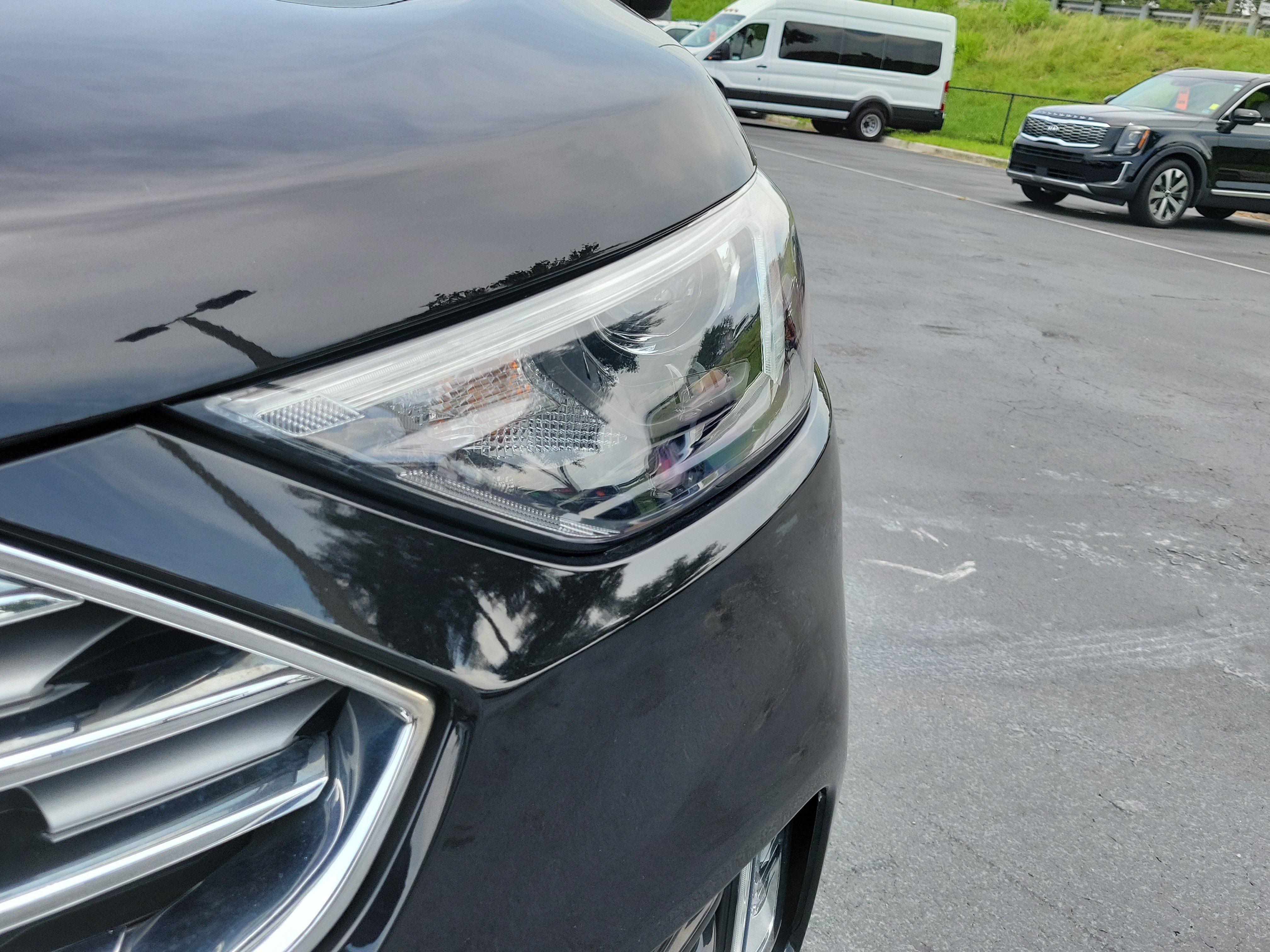 Certified 2024 Ford Edge Titanium AWD/4WD image 3