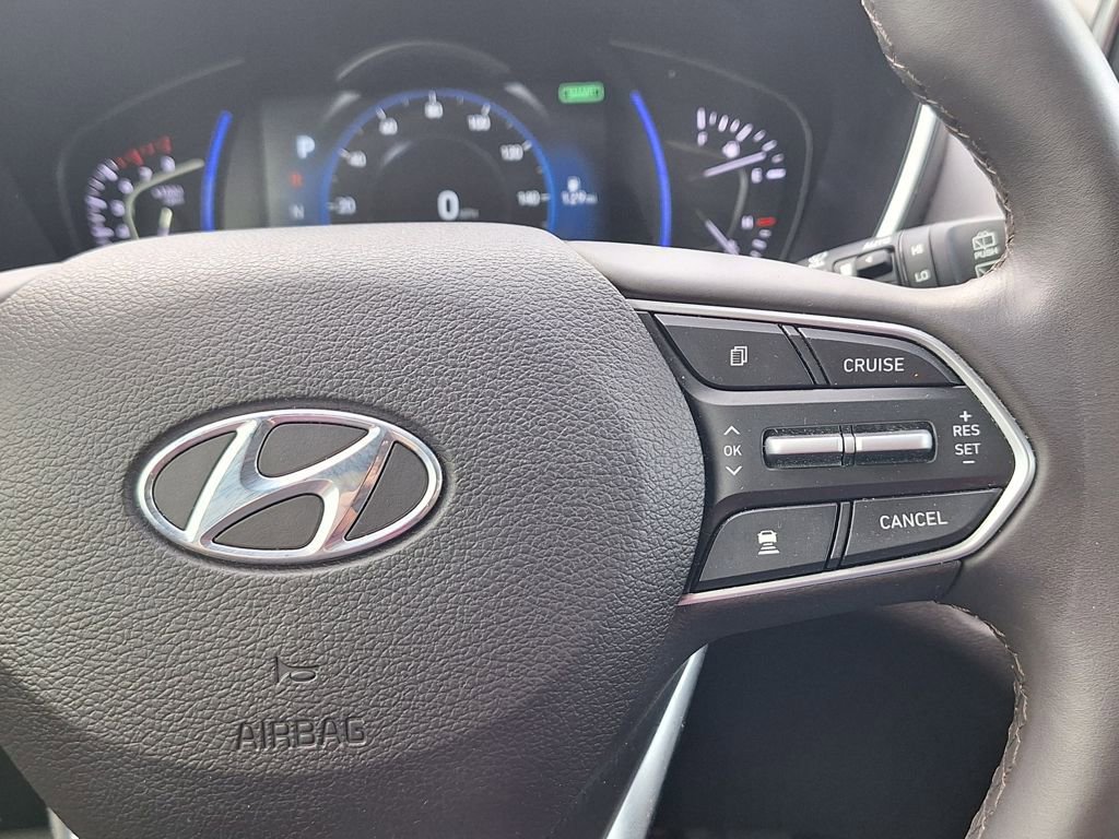 Used 2020 Hyundai Santa Fe Limited w/ Cargo Package image 19
