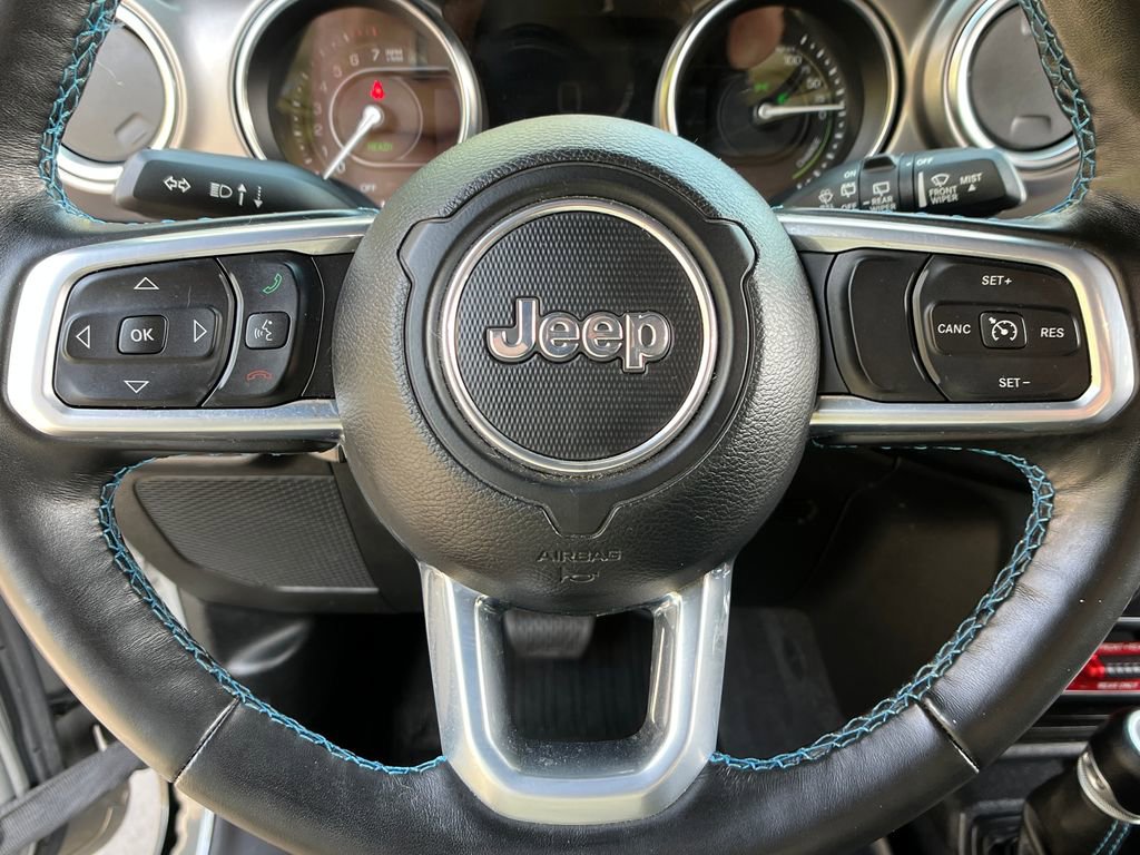 Used 2021 Jeep Wrangler Unlimited Rubicon 4xe w/ Cold Weather Group AWD/4WD image 14