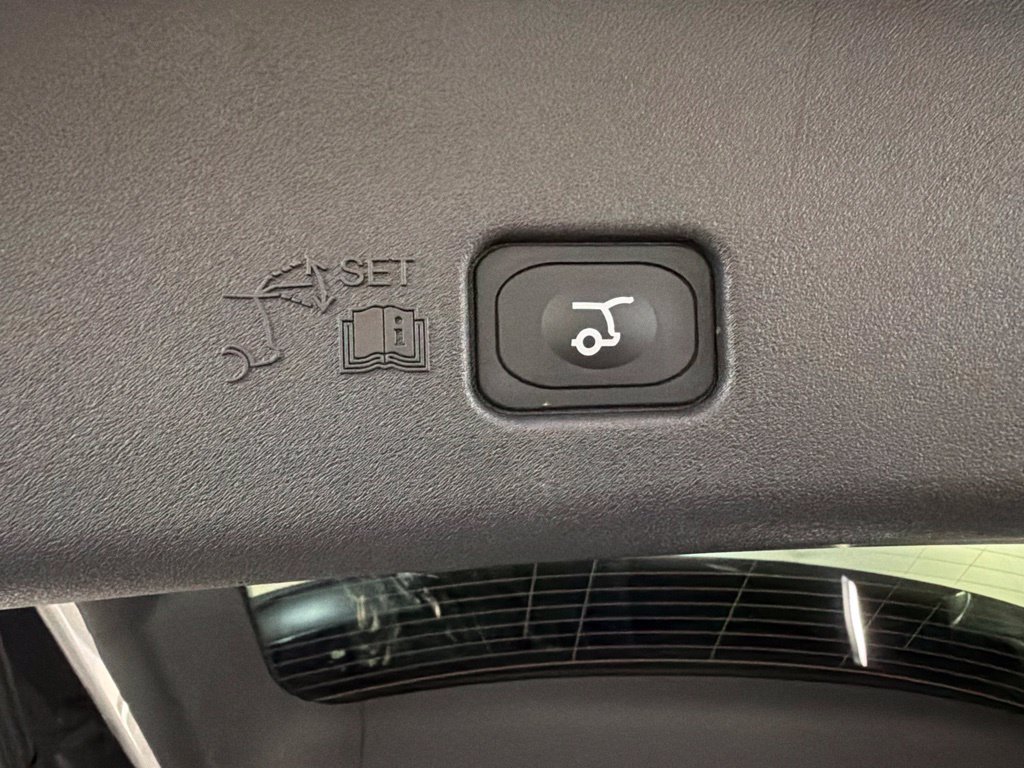 New 2026 Lincoln Nautilus Reserve AWD/4WD image 43