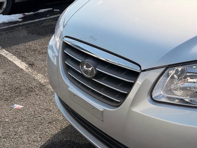 Used 2009 Hyundai Elantra SE image 28