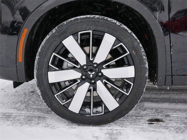 New 2026 Mitsubishi Outlander SE image 3