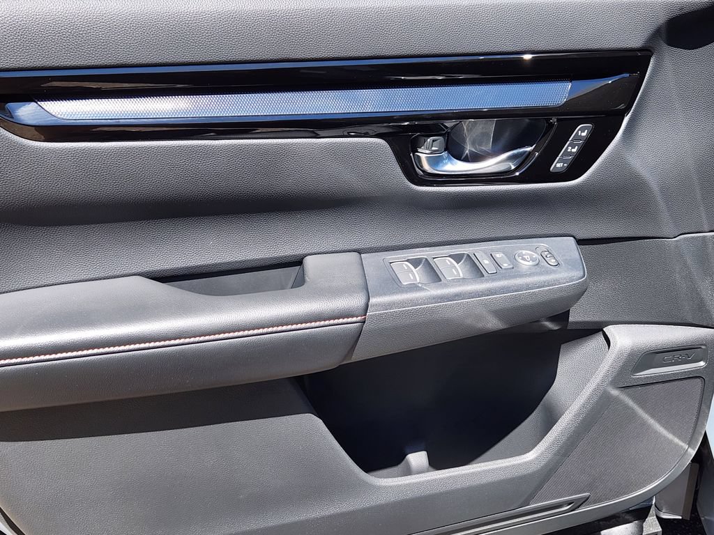 Used 2026 Honda CR-V Sport Touring image 15