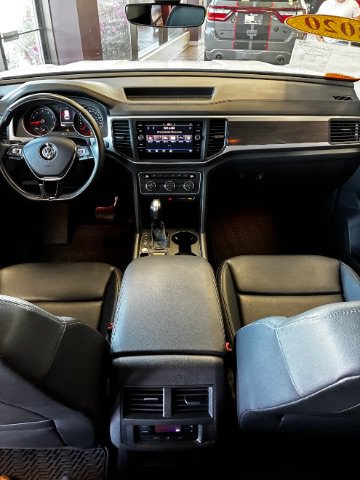 Used 2020 Volkswagen Atlas SE w/ Panoramic Sunroof Package FWD image 20