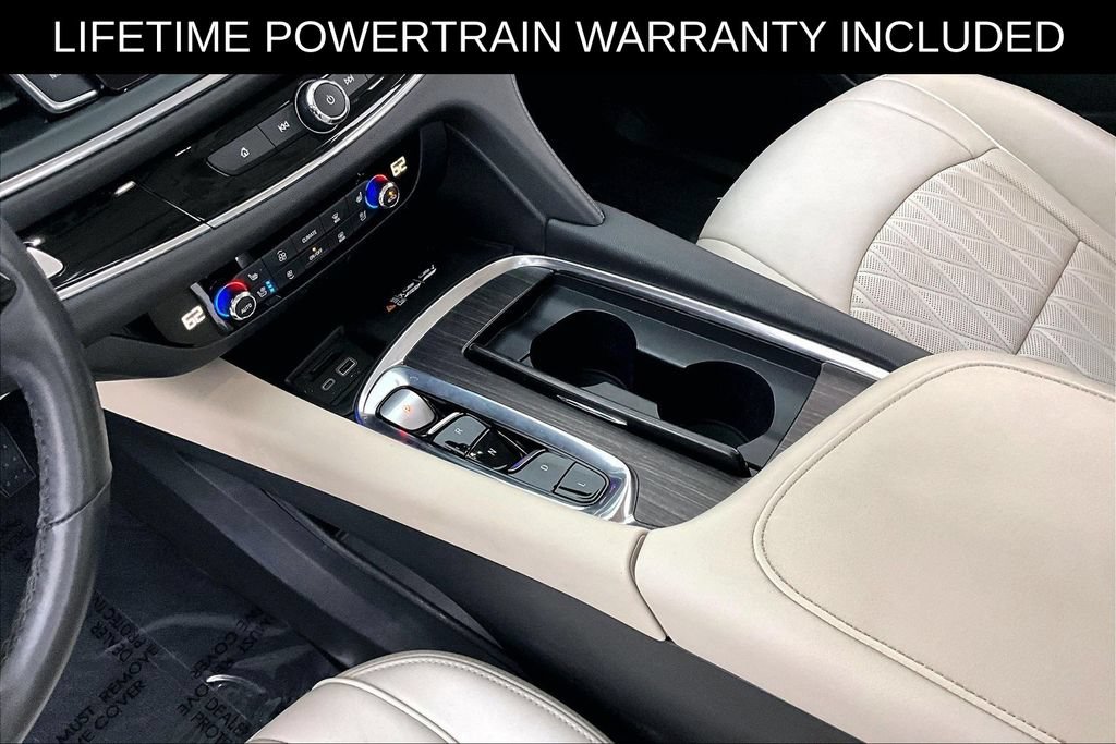 Used 2023 Buick Enclave Avenir w/ Avenir Technology Package AWD/4WD image 19