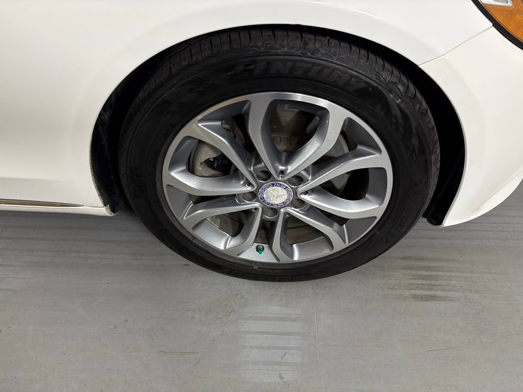 Used 2017 Mercedes-Benz C 300 Sedan image 12