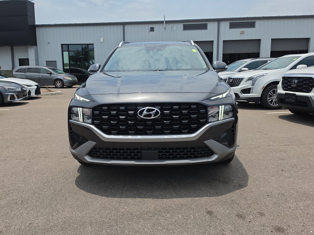 Used 2023 Hyundai Santa Fe SEL FWD image 3