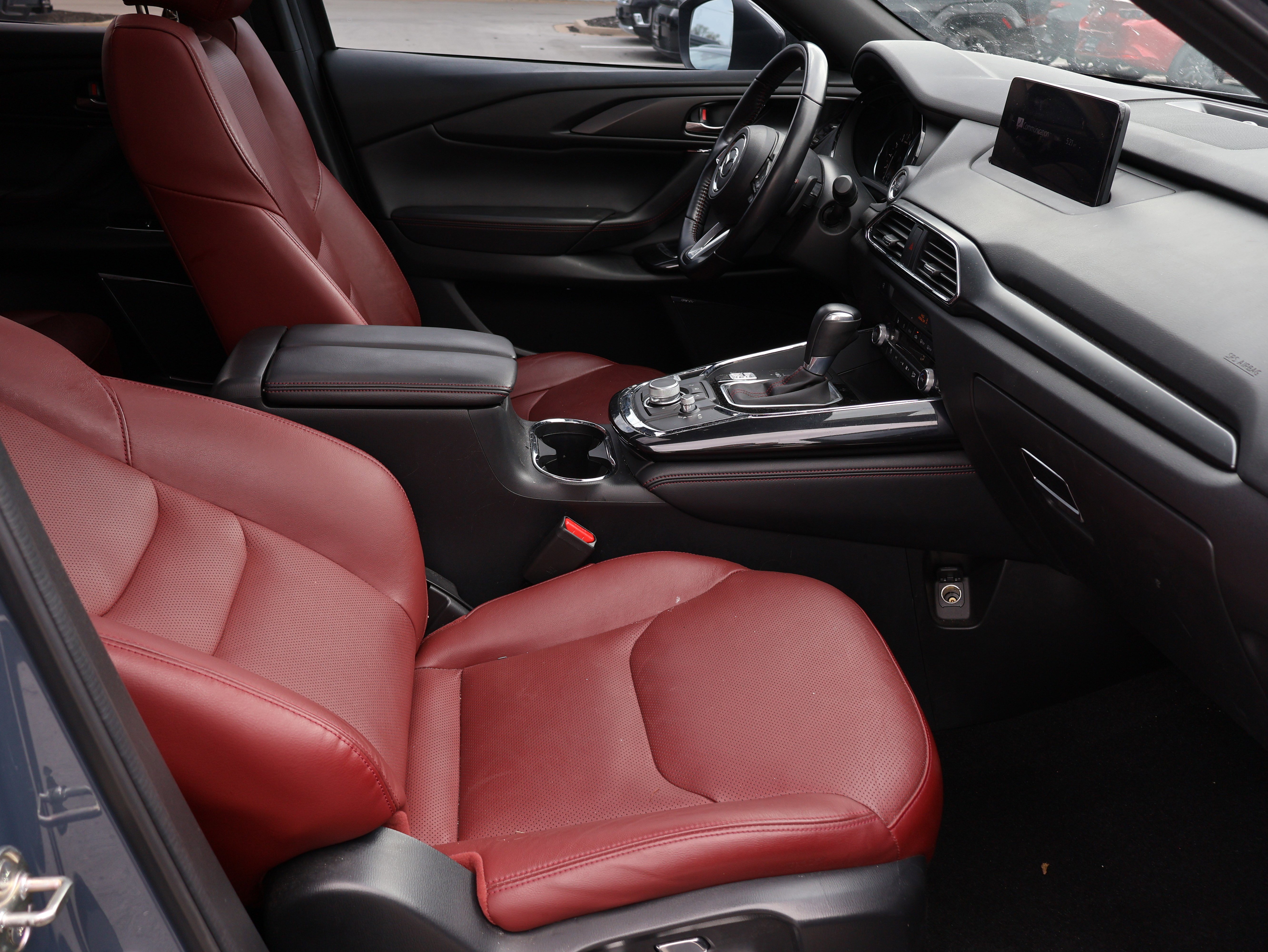 Certified 2023 MAZDA CX-9 Carbon Edition image 11