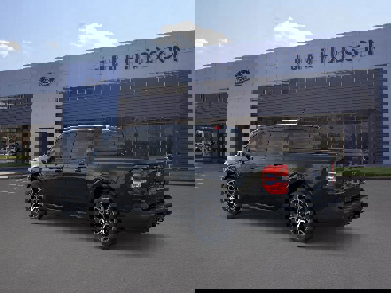 New 2026 Ford Maverick Lariat w/ 4K Tow Package image 4