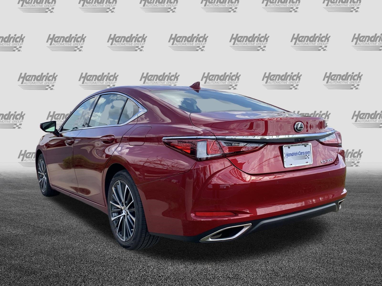 Certified 2024 Lexus ES 350 w/ Premium Package image 8