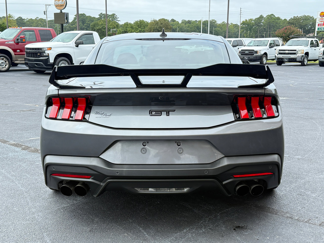 Used 2024 Ford Mustang GT Premium image 4