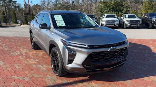 Used 2024 Chevrolet Trax ACTIV image 5