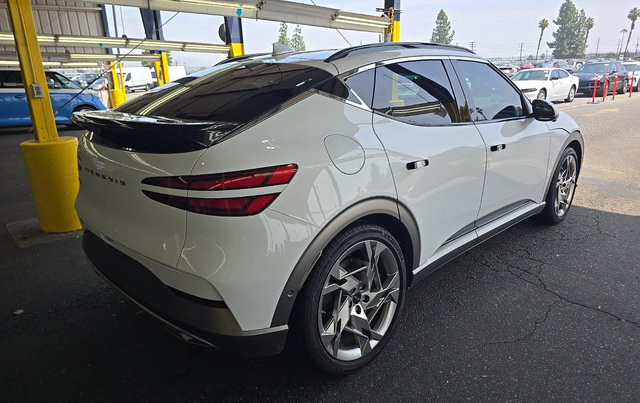 Used 2024 Genesis GV60 Performance AWD/4WD image 3